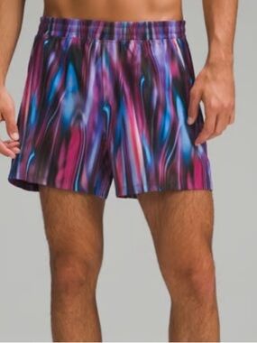 NWOT Lululemon Men's Pace Breaker Linerless Short 5" size M
